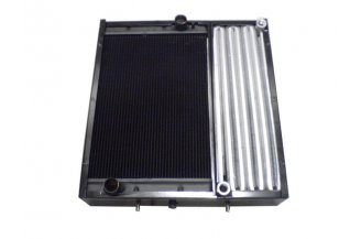 07173053: Kombinierter Öl-/Wasserkühler L-752