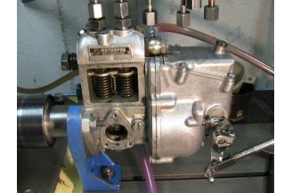 20010814: Čerpadlo vstřikovací 2V 2412 Z 2011, 2511 super GO s protikusem